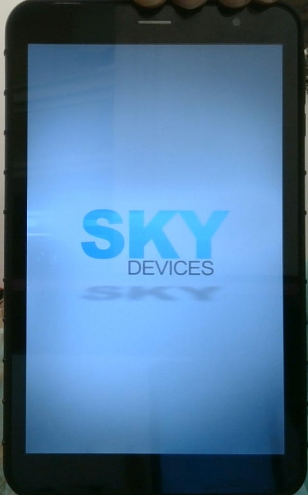 Sky Tablet, 32GB, LTE, SIM Unlocked - Image 3